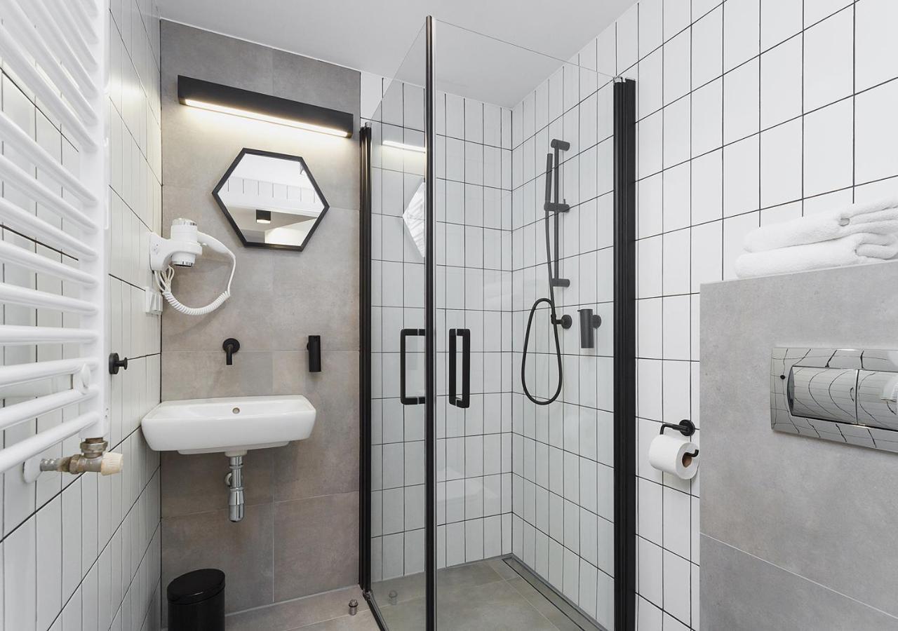 Aaron Aparthotel Krakow Exterior photo